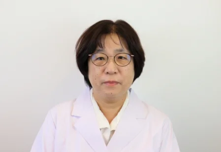 桑原奈津子